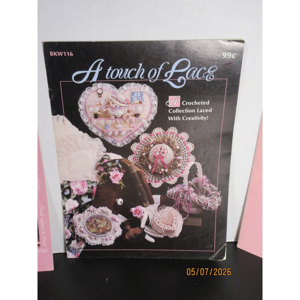 Vintage Crochet Pattern Book Lot Teddy Bear Clothes Doll Fashion Bedspreads 9pc - Picture 7 of 11